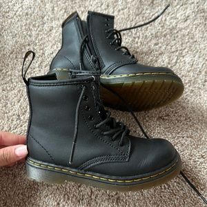 Dr Martens kid boots worn only once